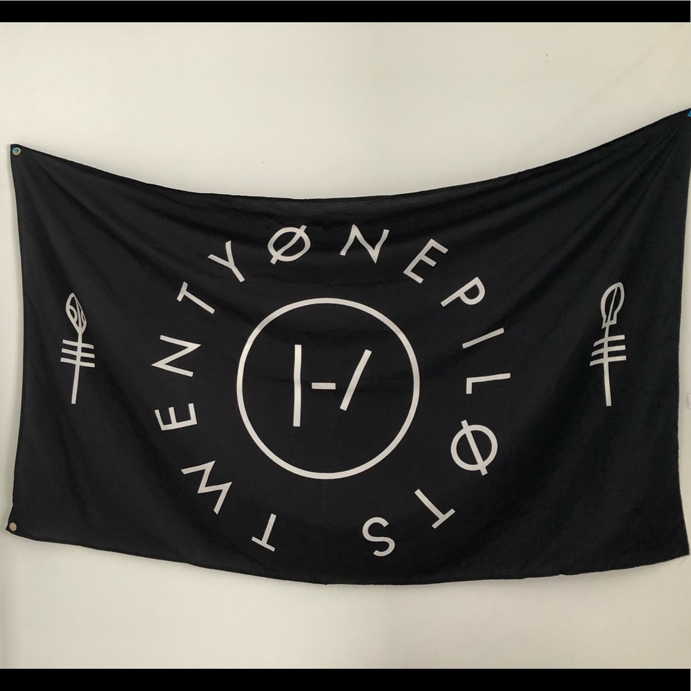 Twenty One Pilots Flag